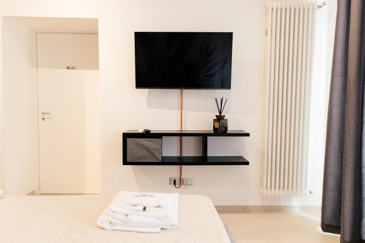 Bed And Breakfast Le Foglie Altamura Bagian luar foto