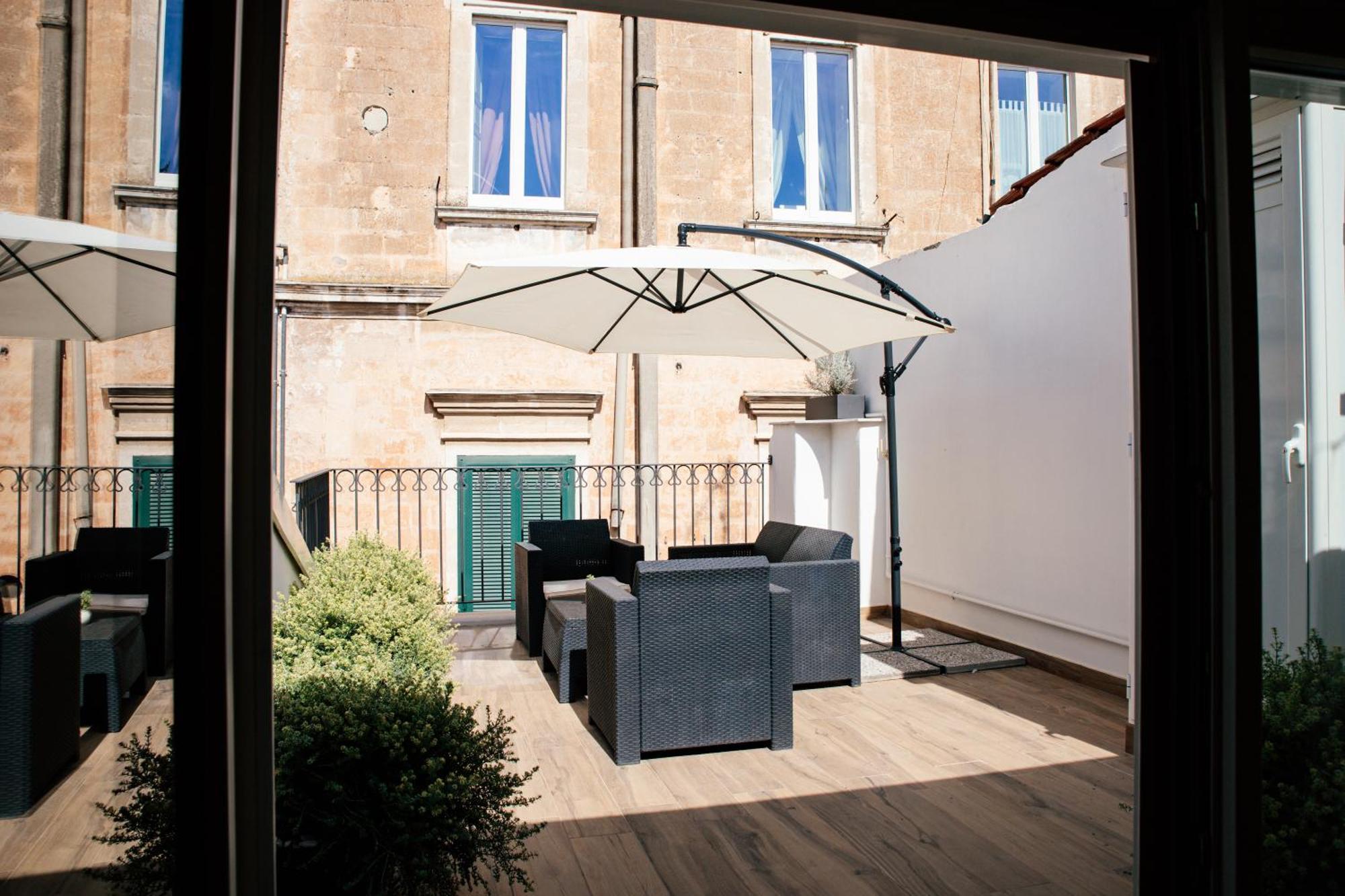 Bed And Breakfast Le Foglie Altamura Bagian luar foto